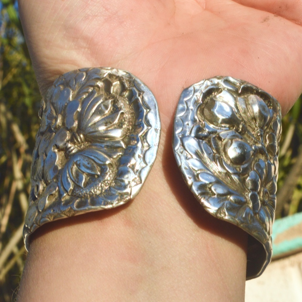 Art Nouveau Sterling Silver Floral Cuff Bracelet - Picture 3 of 7